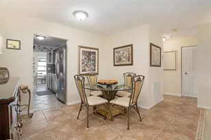 2960 59th Street S, Gulfport, FL 33707 - Photo 9