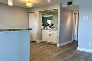 12500 Capri Cir N, Treasure Island, FL 33706 - Photo 17