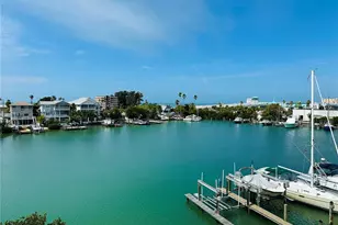 12500 Capri Cir N, Treasure Island, FL 33706 - Photo 43