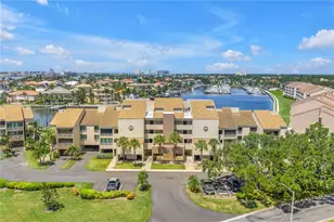 2775 Kipps Colony Dr S, Saint Petersburg, FL 33707 - Photo 1