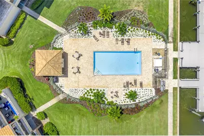 2775 Kipps Colony Drive S #204, Saint Petersburg, FL 33707 - Photo 3