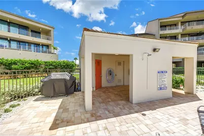 2775 Kipps Colony Drive S #204, Saint Petersburg, FL 33707 - Photo 35