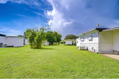 37930 Date Palm Drive, Zephyrhills, FL 33542 - Photo 17