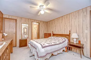 37930 Date Palm Dr, Zephyrhills, FL 33542 - Photo 35