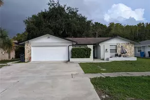 4208 Summerdale Dr, Tampa, FL 33624 - Photo 9