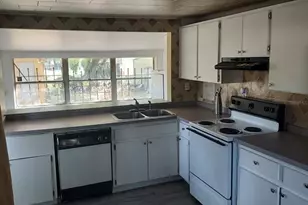 1221 E Dr Martin Luther King Jr Blvd, Tampa, FL 33603 - Photo 3