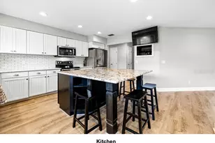 13785 Oak Forest Blvd S, Seminole, FL 33776 - Photo 5