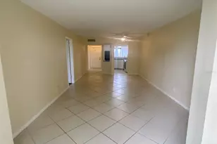 2002 Blue Hawk Ct, Clearwater, FL 33762 - Photo 13