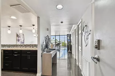 7600 Bayshore Drive #307, Treasure Island, FL 33706 - Photo 5