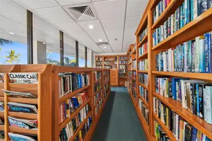 7600 Bayshore Dr, Treasure Island, FL 33706 - Photo 41