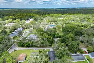 5204 E 131st Ave, Temple Terrace, FL 33617 - Photo 11