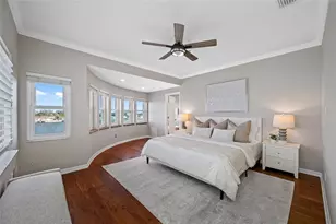 8575 Sunset Ct, Treasure Island, FL 33706 - Photo 27