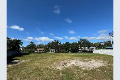 8719 Driftwood Drive, Tampa, FL 33615 - Photo 5