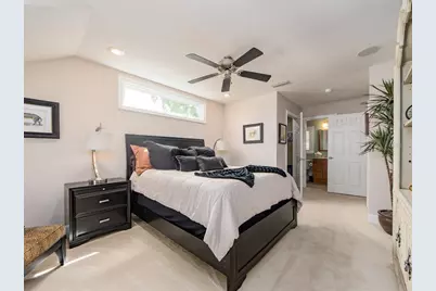 557 Florida Avenue, Palm Harbor, FL 34683 - Photo 19