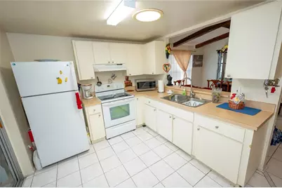 9120 Sandcroft Court, Tampa, FL 33615 - Photo 19