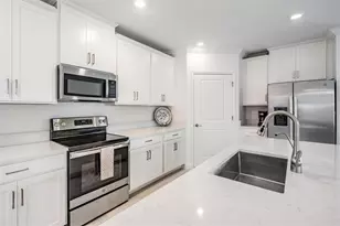 10935 Gable Dig Loop, San Antonio, FL 33576 - Photo 23