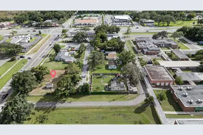 4020 579 Highway, Seffner, FL 33584 - Photo 9