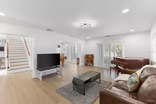 7100 Park St S, Saint Petersburg, FL 33707 - Photo 5