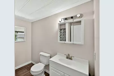 37016 Waterside Drive, Zephyrhills, FL 33541 - Photo 21