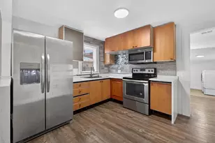 2725 14th Ave S, Saint Petersburg, FL 33712 - Photo 7