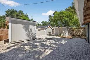 2725 14th Ave S, Saint Petersburg, FL 33712 - Photo 21