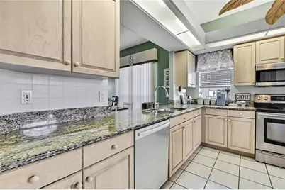 8472 Maybelle Drive, Weeki Wachee, FL 34613 - Photo 23
