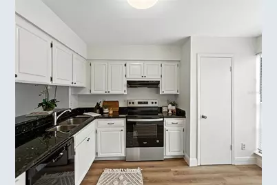 1816 Mill Run Circle, Tampa, FL 33613 - Photo 7