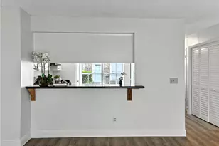 1816 Mill Run Cir, Tampa, FL 33613 - Photo 17