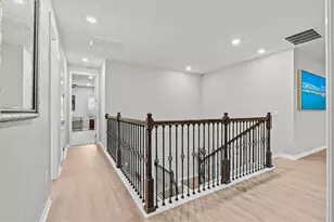 19270 Briarbrook Dr, Tampa, FL 33647 - Photo 29