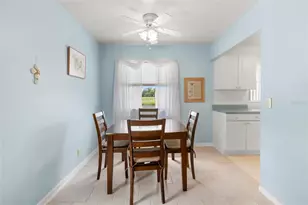 102 Cambridge Trail, Sun City Center, FL 33573 - Photo 11