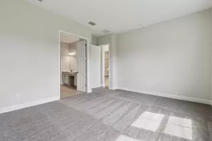10303 Surrey Rose Dr, San Antonio, FL 33576 - Photo 5