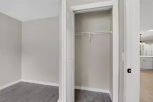 423 Forest Oak Dr, Seffner, FL 33584 - Photo 39