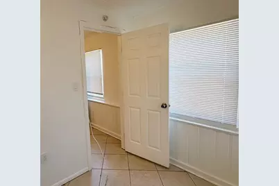 4618 20th Avenue S, Saint Petersburg, FL 33711 - Photo 17