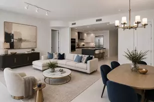 100 1st Ave N, Saint Petersburg, FL 33701 - Photo 17