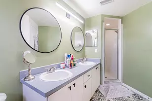 24915 Vintage Ct, Lutz, FL 33559 - Photo 17