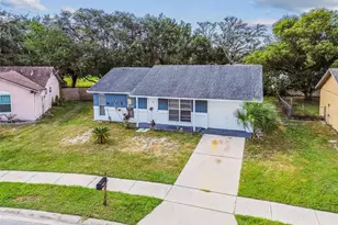 7922 Aden Loop, New Port Richey, FL 34655 - Photo 5