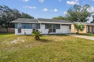 7922 Aden Loop, New Port Richey, FL 34655 - Photo 3