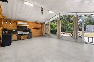 8008 N Gomez Ave, Tampa, FL 33614 - Photo 29