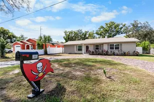 8008 N Gomez Ave, Tampa, FL 33614 - Photo 1