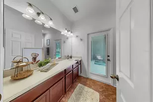 8445 White Poplar Dr, Riverview, FL 33578 - Photo 41