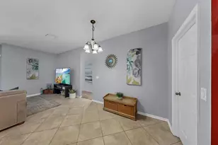 8445 White Poplar Dr, Riverview, FL 33578 - Photo 25