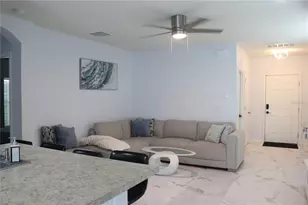 12107 Barnsley Reserve Pl, Gibsonton, FL 33534 - Photo 3
