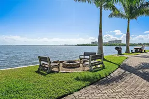 2738 Via Tivoli, Clearwater, FL 33764 - Photo 5