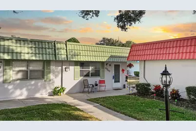 1802 Bedford Lane #2, Sun City Center, FL 33573 - Photo 5