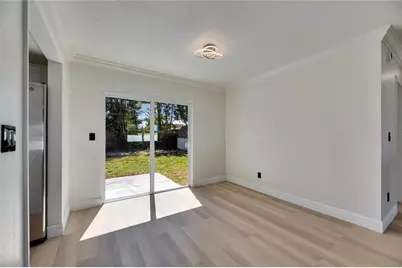 564 Florida Circle S, Apollo Beach, FL 33572 - Photo 17