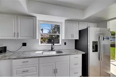 564 Florida Circle S, Apollo Beach, FL 33572 - Photo 23