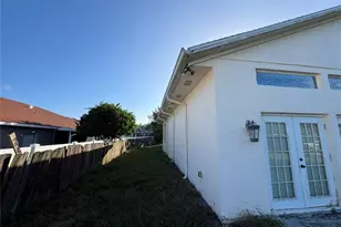 12349 Wasatch Ct, New Port Richey, FL 34654 - Photo 3