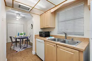 705 Cordova Green, Seminole, FL 33777 - Photo 9