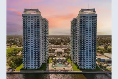 241 Riverside Drive #305, Daytona Beach, FL 32117 - Photo 1