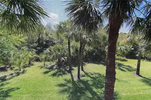 1043 Normandy Trace Rd, Tampa, FL 33602 - Photo 19